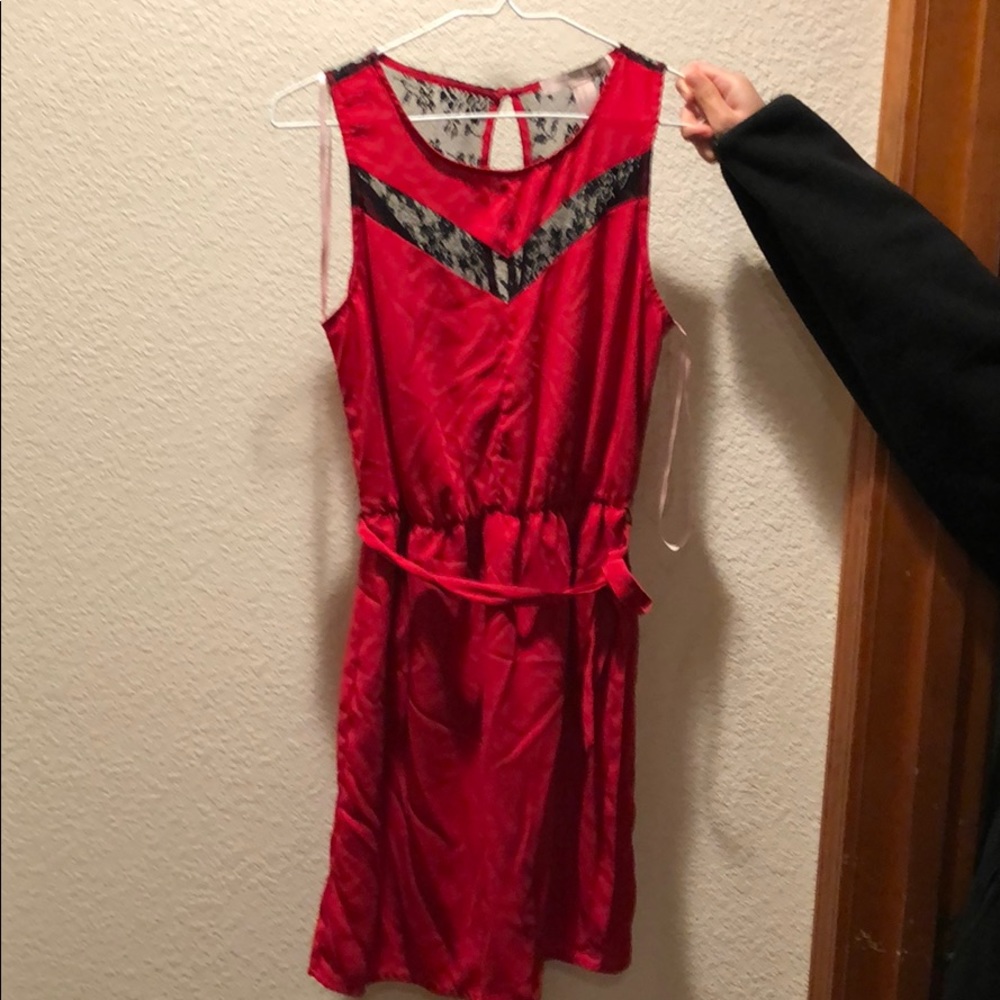 Red Dress w/ Black Lace Detail. Forever 21 XS